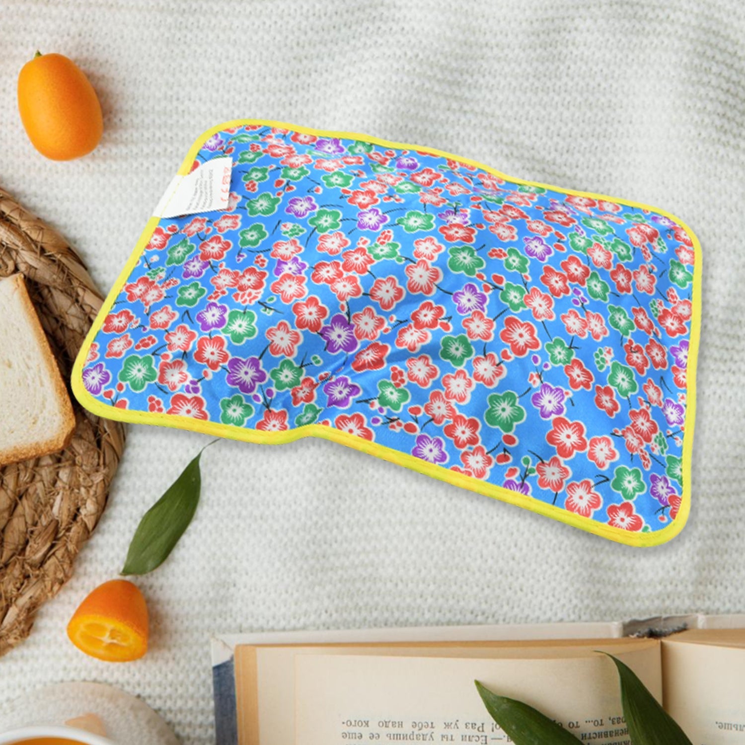 Soft electric hot water bag, convenient for heating Soft electric hot water bag, convenient for heating